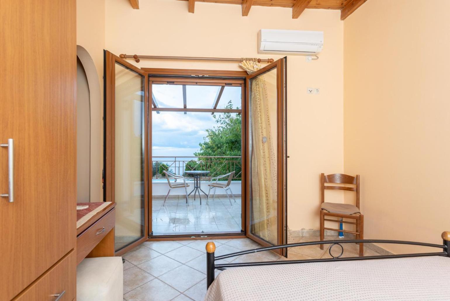 Villa Aetos Vasilikiadhes Ngoại thất bức ảnh